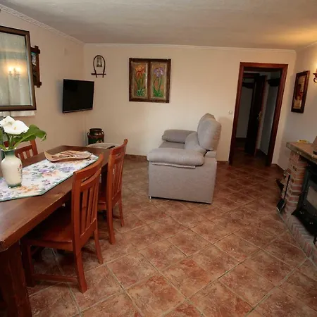 Apartamentos. Turis. Castiello Pilona Exterior photo