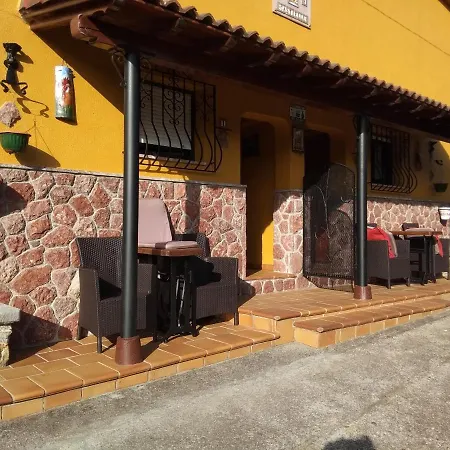Apartamentos. Turis. Castiello Pilona Exterior photo