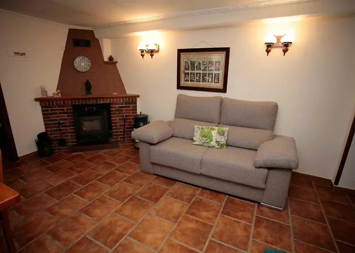 Apartamentos. Turis. Castiello