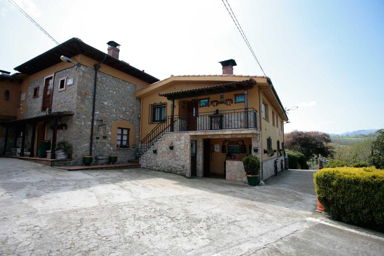 Apartamentos. Turis. Castiello